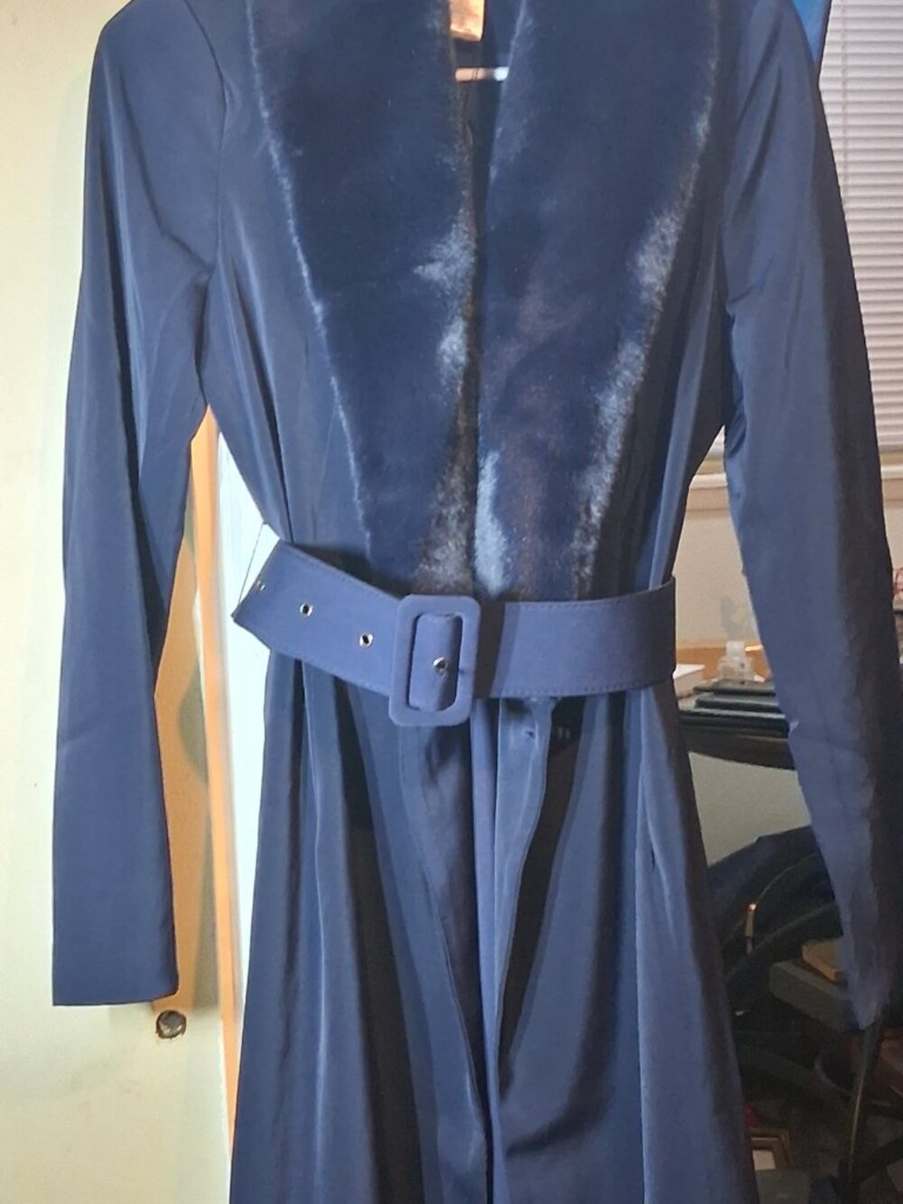 Naked wardrobe, The statement, fur trimmed long trench coat with belt. Size S - Picture 3 of 6